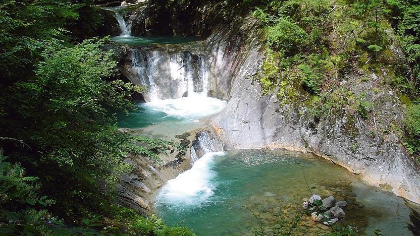 🏞️ 니시자와 계곡(니시자와 케이코쿠) 이미지 1